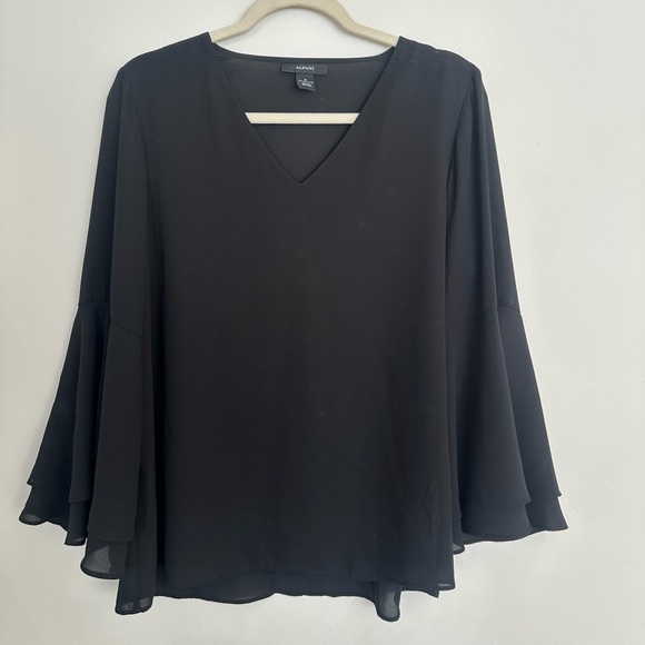 Alfani Tops - Alfani Black V-Neck Blouse Tiered Bell Sleeve Top 8 EUC